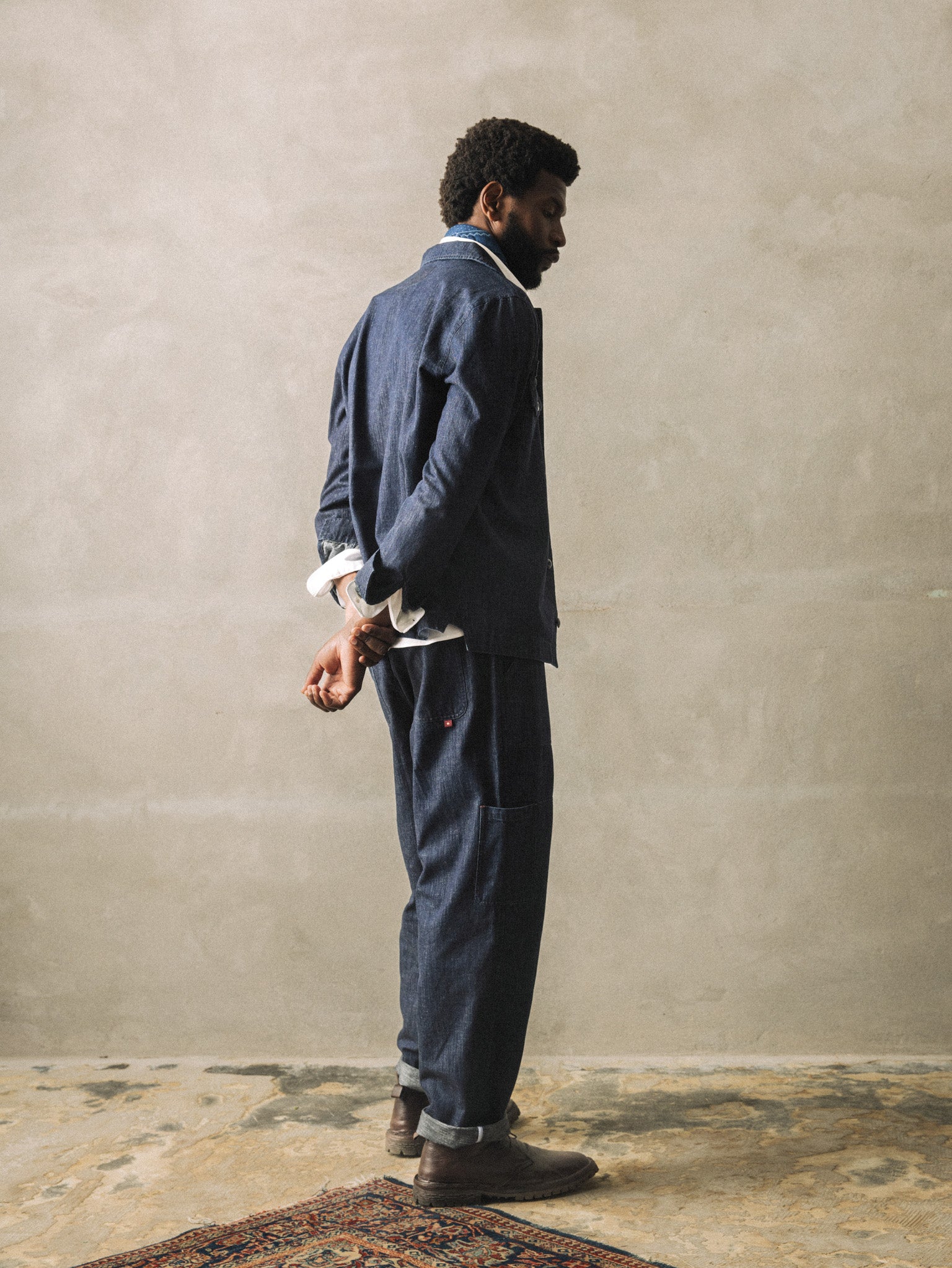 Modelshot / Indigo Blue / Detail